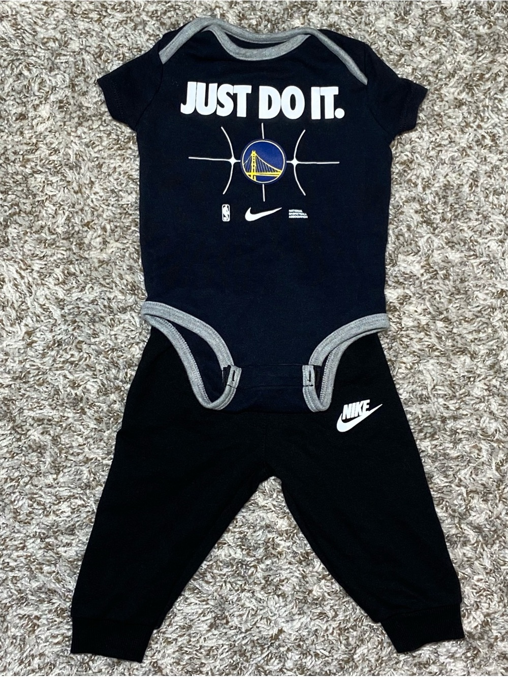NIKE Golden State Warriors Black One Piece & Pants Size 6M